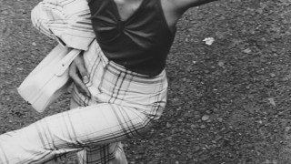 Masahisa Fukase, Sans titre, série Yoko : depuis la fenêtre, 1973.© Masahisa Fukase Archives